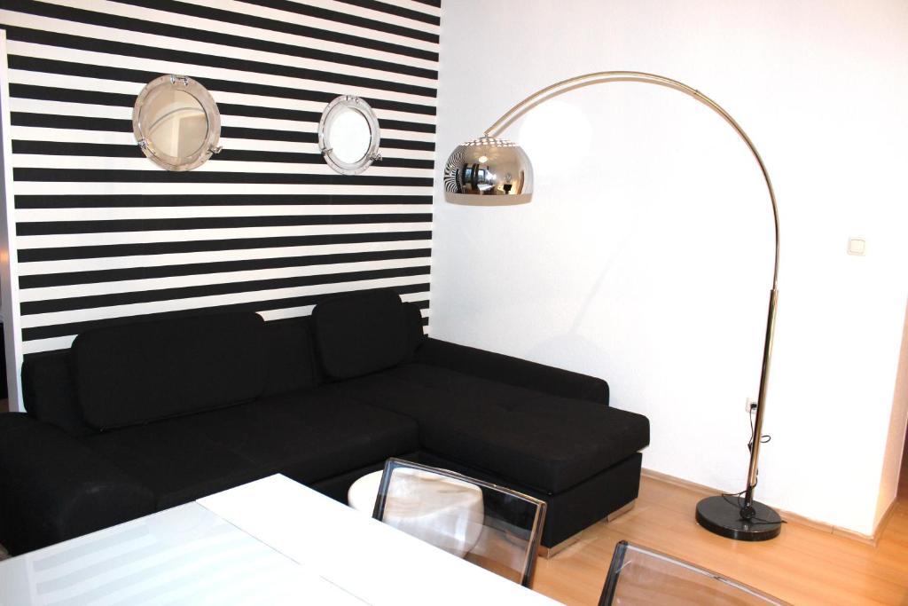 A-partments Apartment *